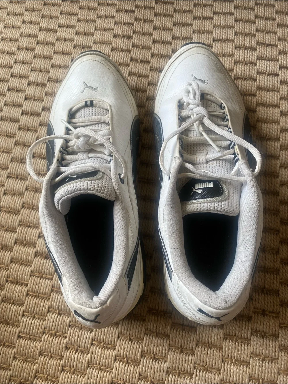 Puma Men’s White and Black Athletic Trainers